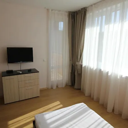 Lägenhet In Holiday Fort Club Slăntjev Brjag
