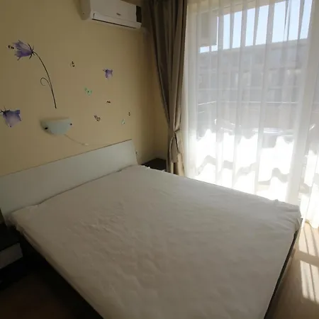 In Holiday Fort Club Slăntjev Brjag