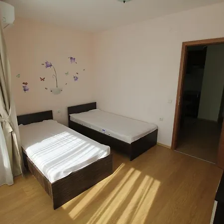 In Holiday Fort Club Slăntjev Brjag